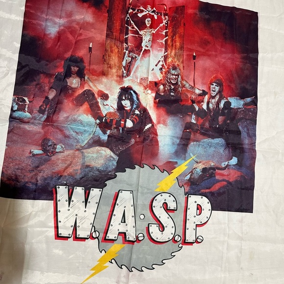 W.A.S.P.  1984 nylon poster - Picture 6 of 7